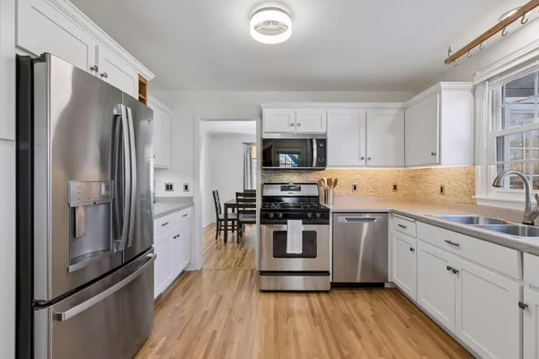 $625,000 | 3976 Princeton Avenue South, St. Louis Park, MN 55416