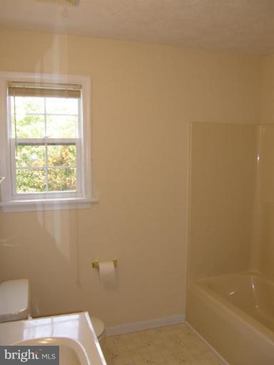 17372 Corder Road Elkwood, VA 22718 - Photo 11 of 25 Bath #2