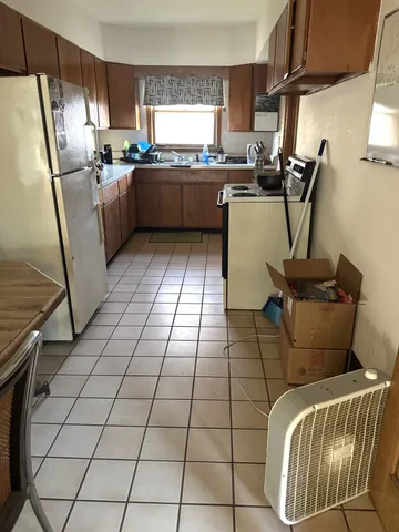 $1,790,000 | 8322 West East Road, Three Oaks, MI 49128