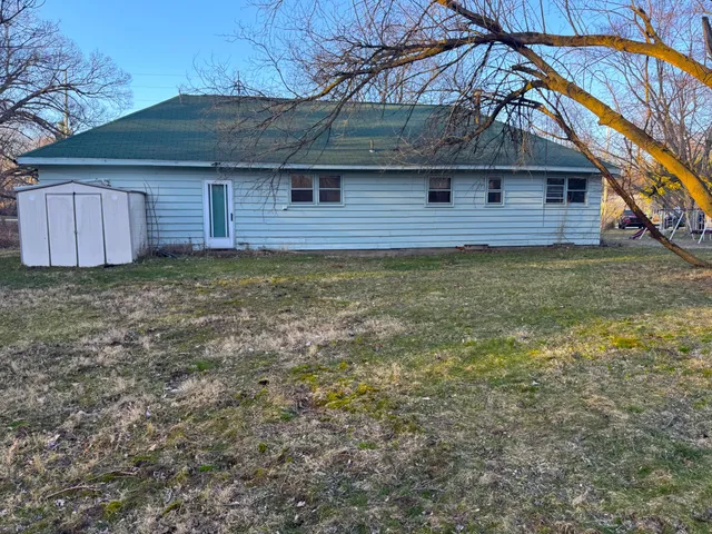 $1,790,000 | 8322 West East Road, Three Oaks, MI 49128