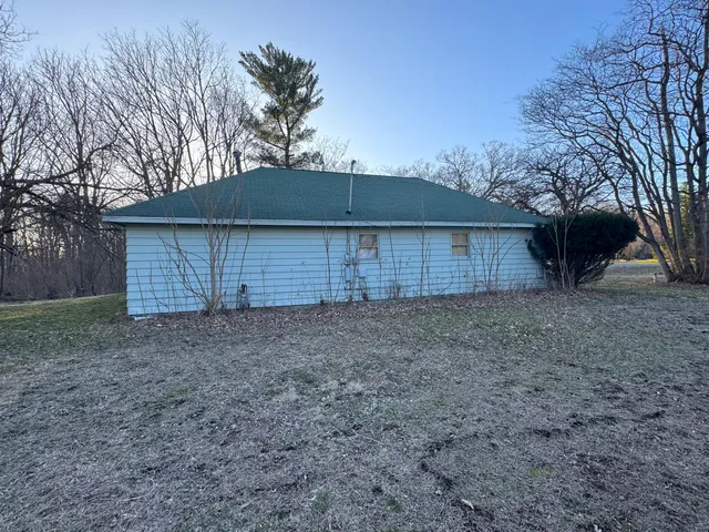 $1,790,000 | 8322 West East Road, Three Oaks, MI 49128