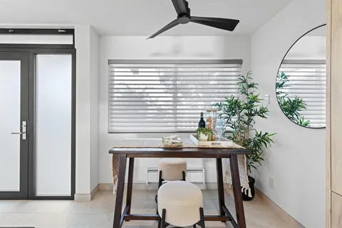 $3,300,000 | 375 West I Street, Encinitas, CA 92024