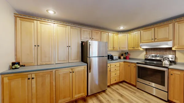 $674,999 | 194 Hearthside Road, Standish, ME 04084