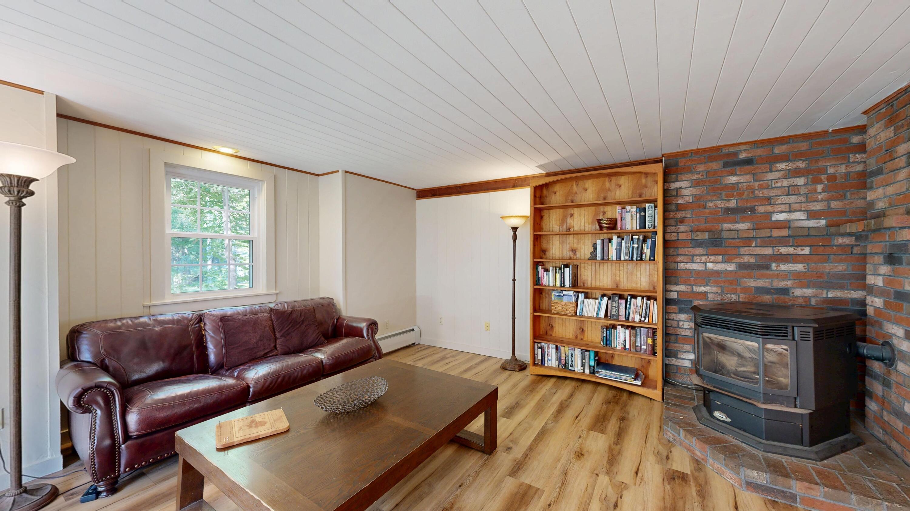 194 Hearthside Road Standish, ME 04084 - Photo 10 of 87 Living Room