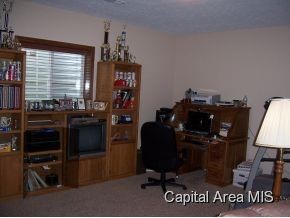 503 Walker Ridge Rochester, IL 62563 - Photo 18 of 24