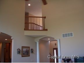 503 Walker Ridge Rochester, IL 62563 - Photo 3 of 24