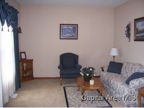 503 Walker Ridge Rochester, IL 62563 - Photo 7 of 24