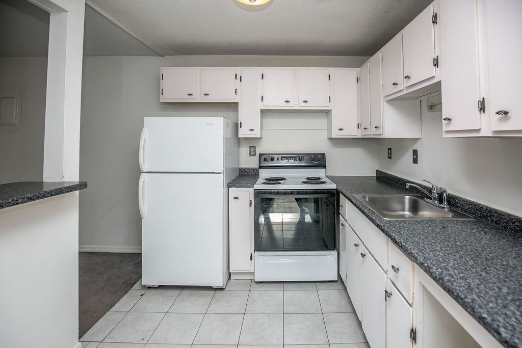 80 Damon Road, Unit 3302 Northampton, MA 01060 - Photo 3 of 32 Gallery Image 3