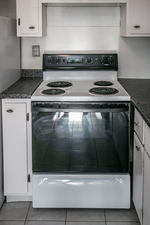 80 Damon Road, Unit 3302 Northampton, MA 01060 - Photo 4 of 32 Gallery Image 4