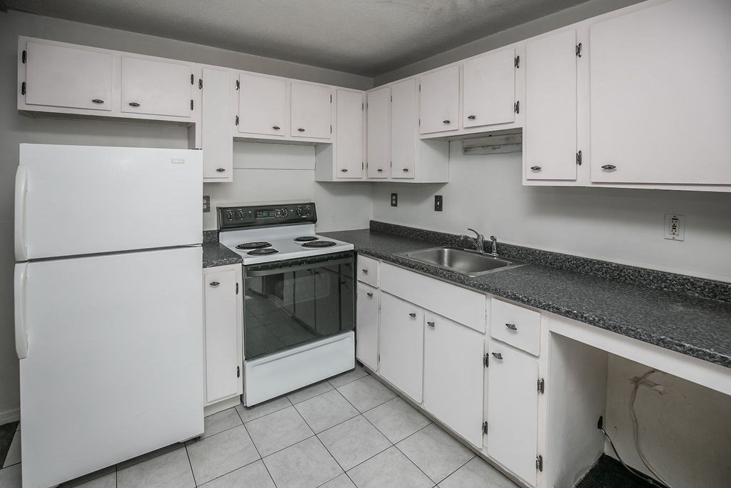 80 Damon Road, Unit 3302 Northampton, MA 01060 - Photo 5 of 32 Gallery Image 5