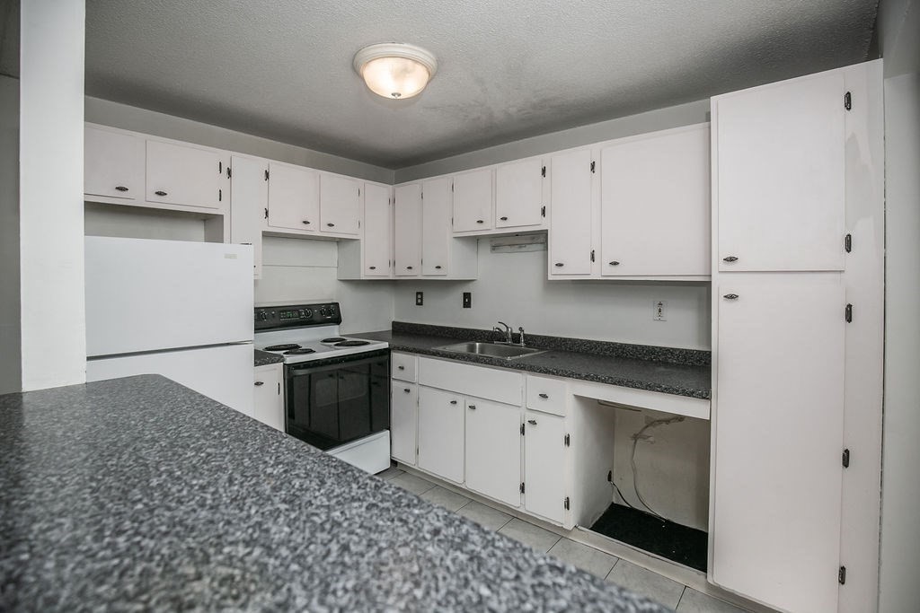 80 Damon Road, Unit 3302 Northampton, MA 01060 - Photo 6 of 32 Gallery Image 6