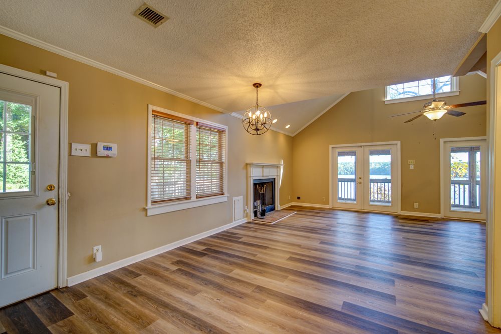 202 Zimmerman Drive Inman, SC 29349 - Photo 6 of 36 Gallery Image 6