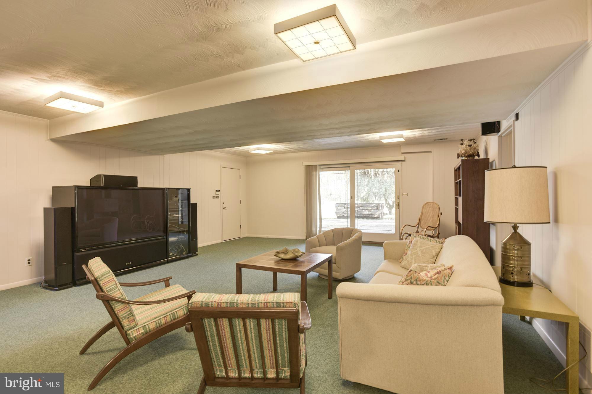 1411 Autumn Leaf Road Baltimore, MD 21286 - Photo 23 of 30 Spacious Lower Lev Rec Rm - w/walk-out