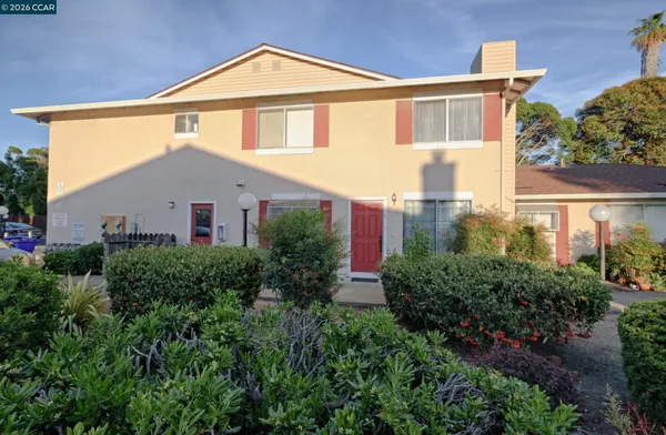 $375,000 | 2585 El Portal Drive, Unit C, San Pablo, CA 94806