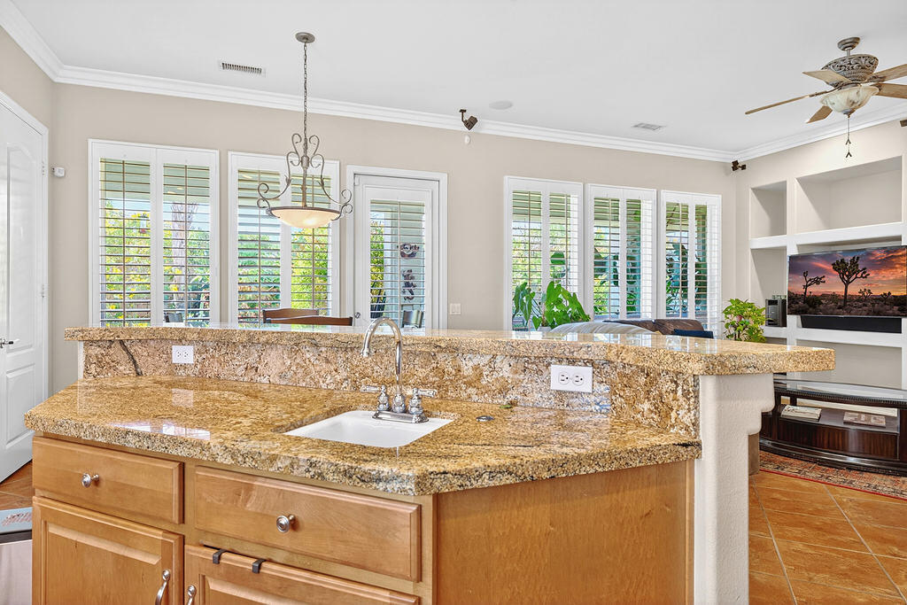 76 Via Del Mercato Rancho Mirage, CA 92270 - Photo 13 of 32 10