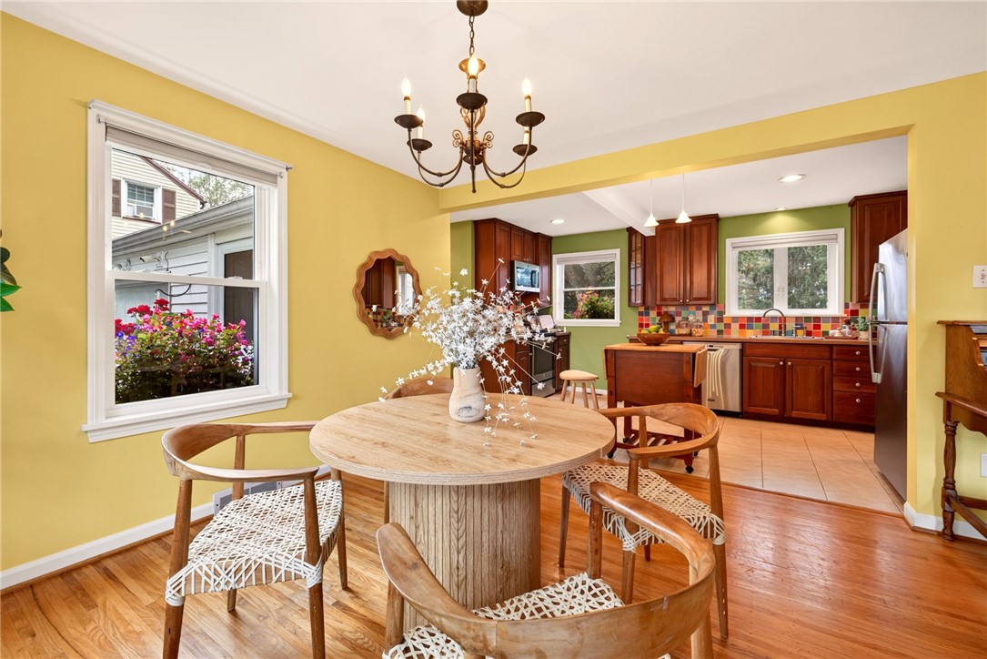 41 Rock Beach Road Irondequoit, NY 14617 - Photo 9 of 42 Gallery Image 9