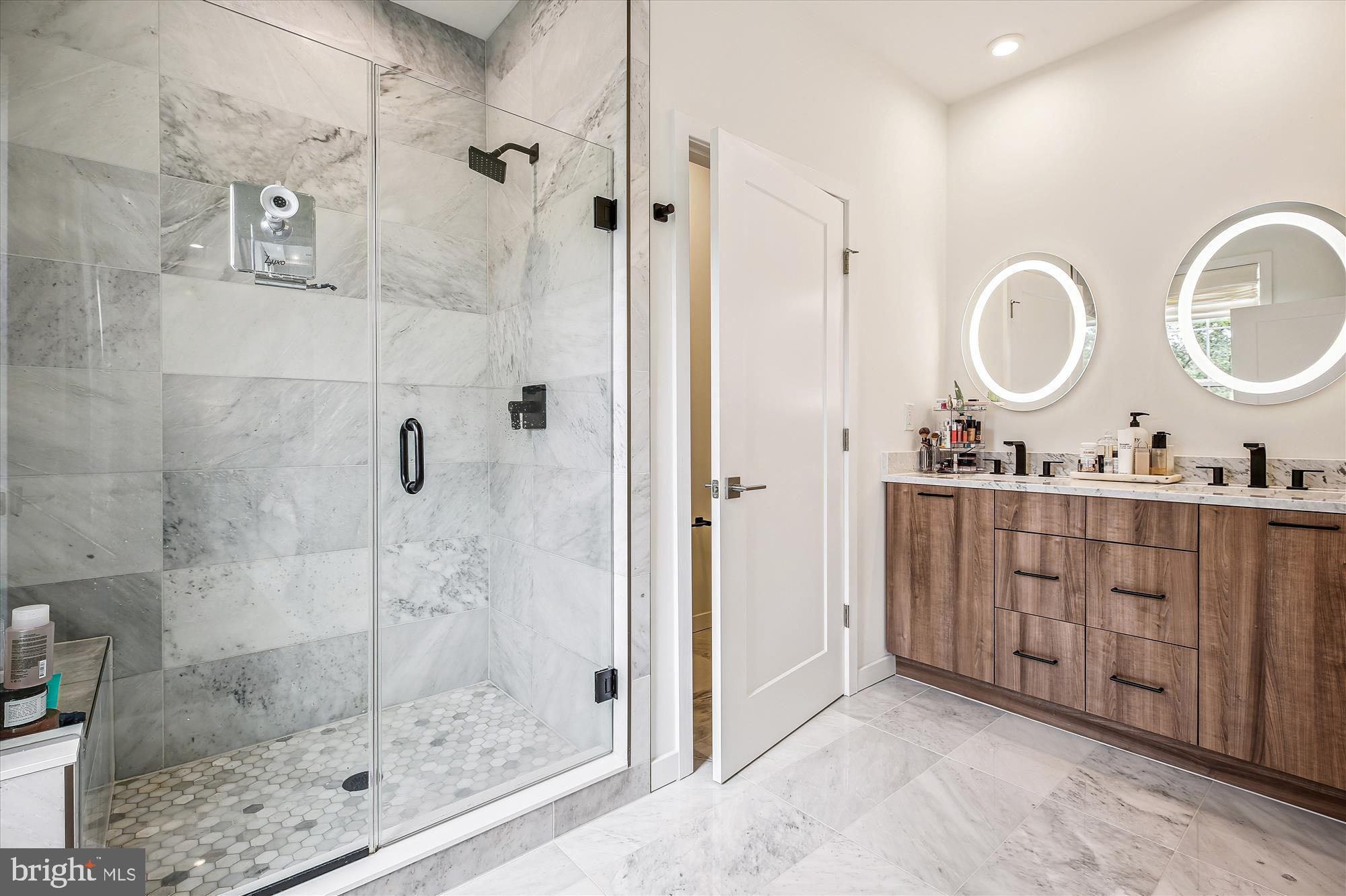 7585 Sawyer Farm Way, Unit 904 McLean, VA 22102 - Photo 12 of 40