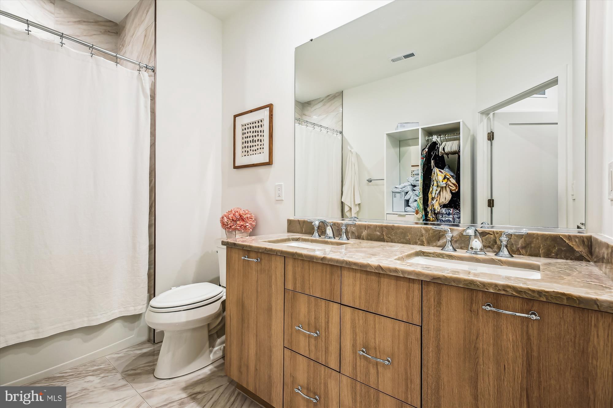 7585 Sawyer Farm Way, Unit 904 McLean, VA 22102 - Photo 13 of 40