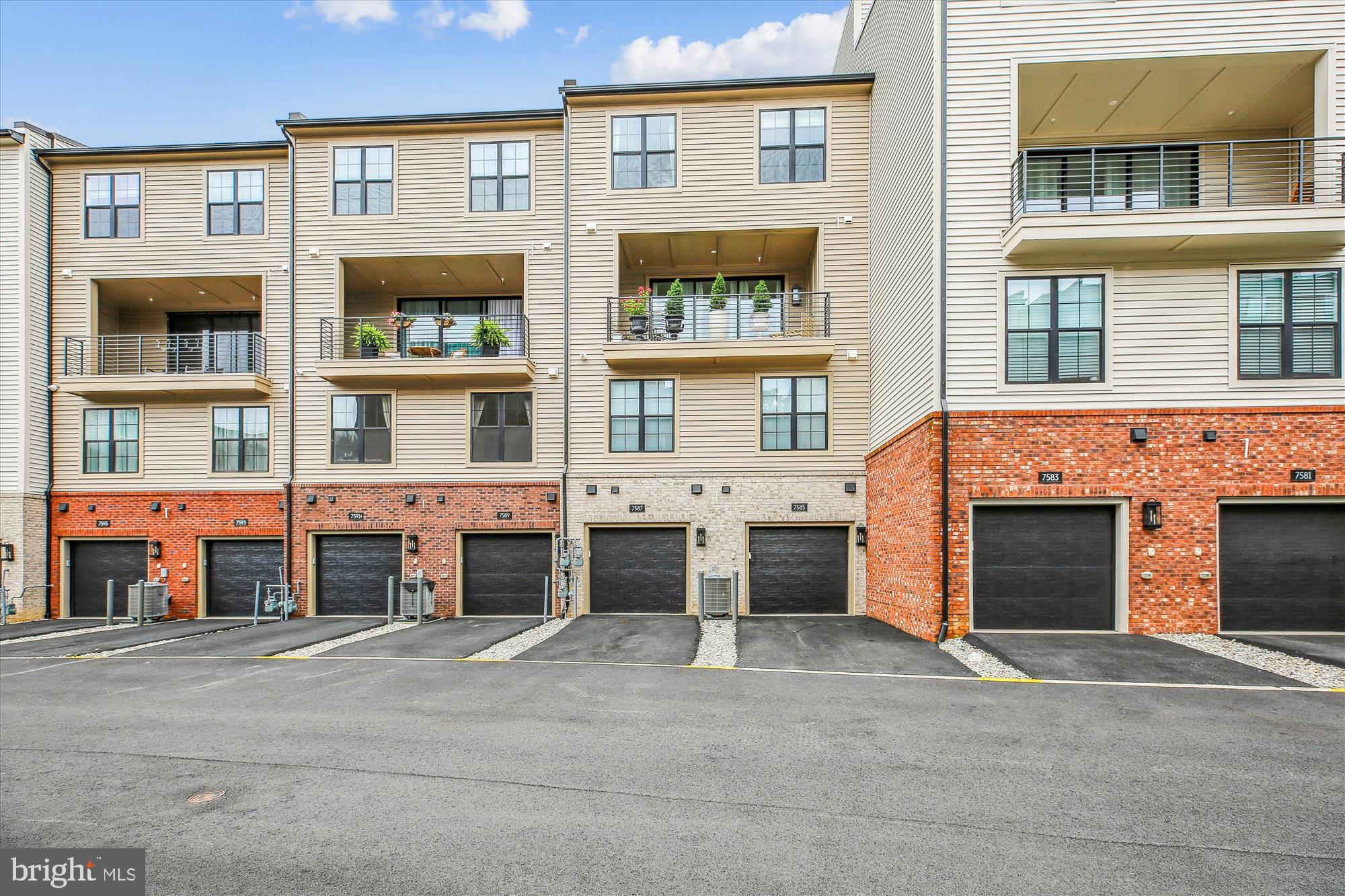 7585 Sawyer Farm Way, Unit 904 McLean, VA 22102 - Photo 19 of 40