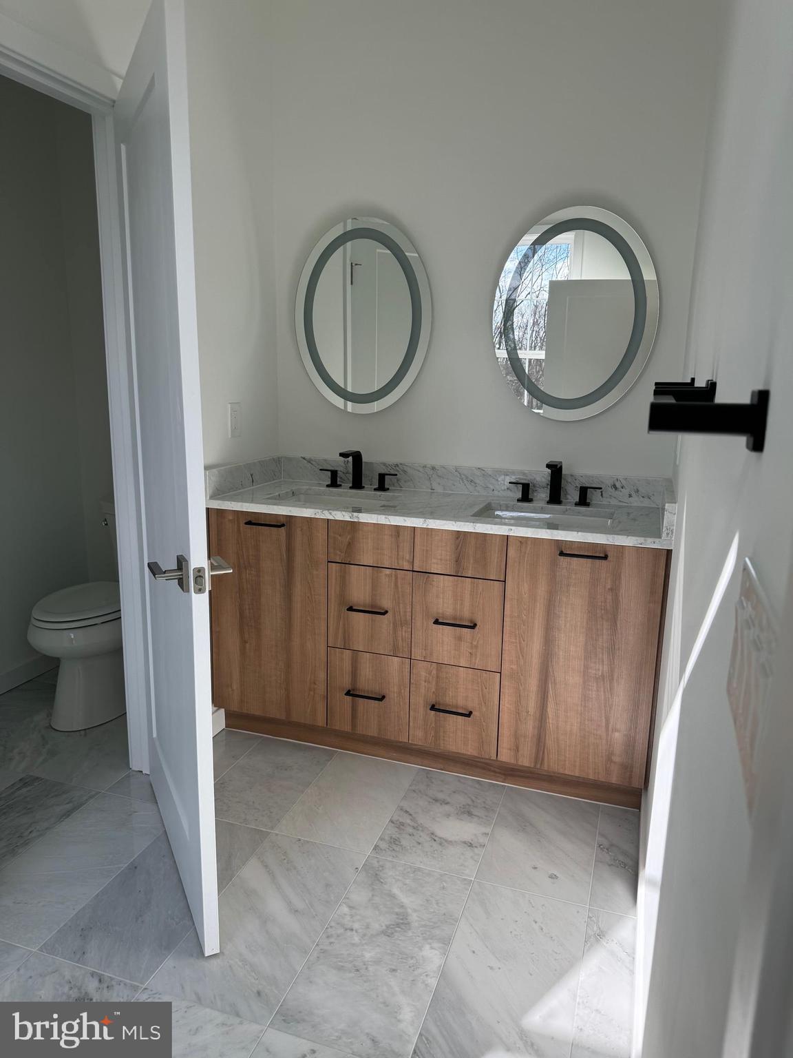 7585 Sawyer Farm Way, Unit 904 McLean, VA 22102 - Photo 23 of 40