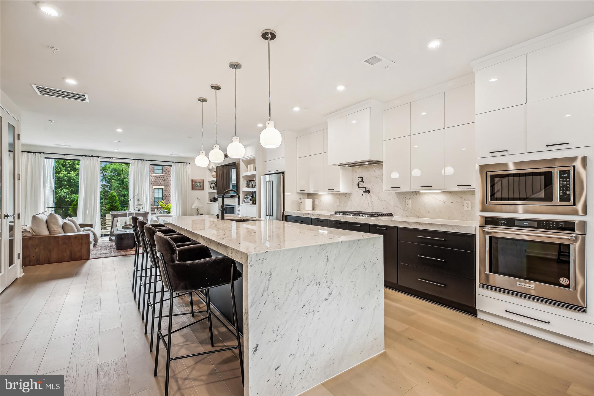 7585 Sawyer Farm Way, Unit 904 McLean, VA 22102 - Photo 9 of 40