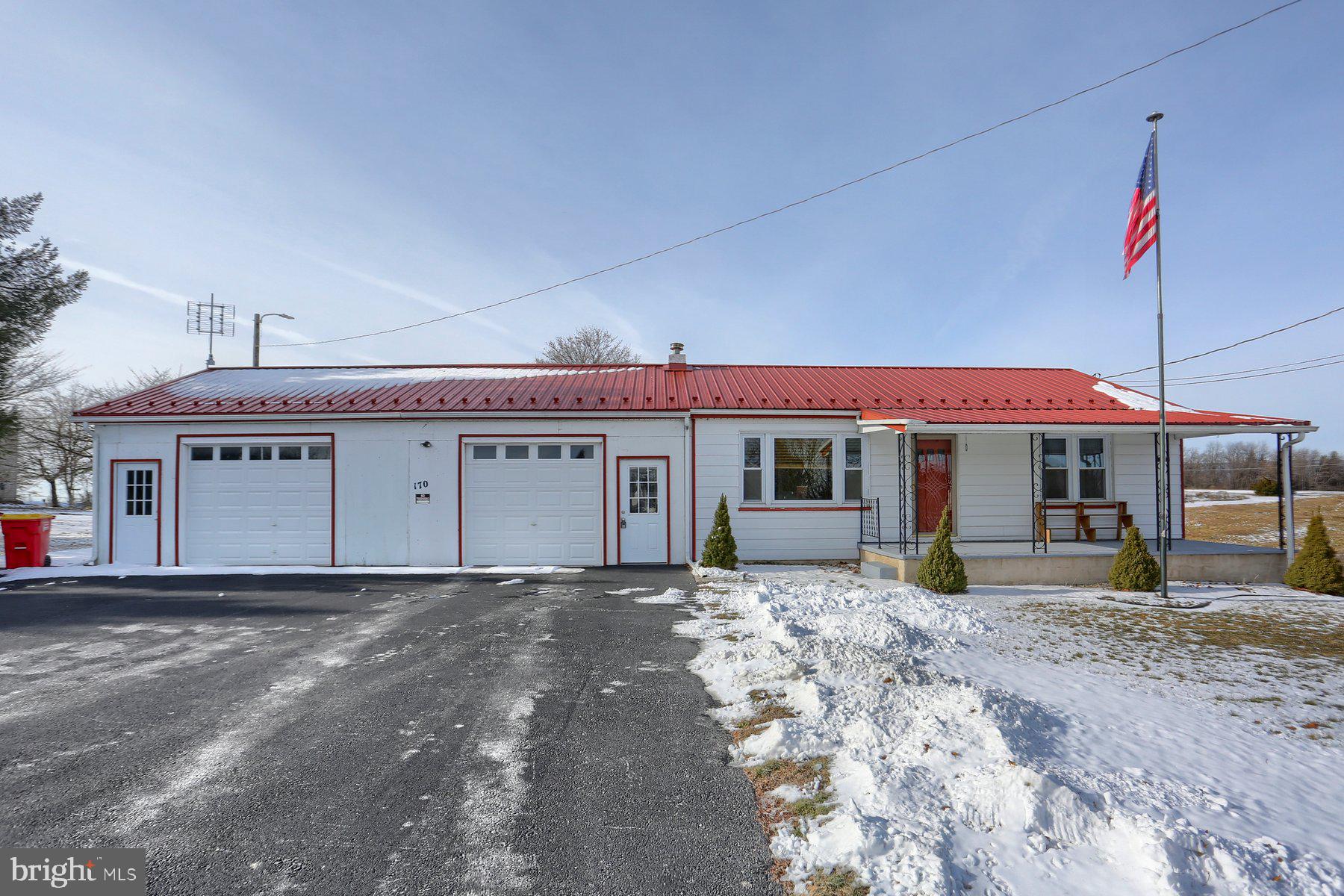 170 Oakhill Road Carlisle, PA 17015 - Photo 1 of 33 Gallery Image 1