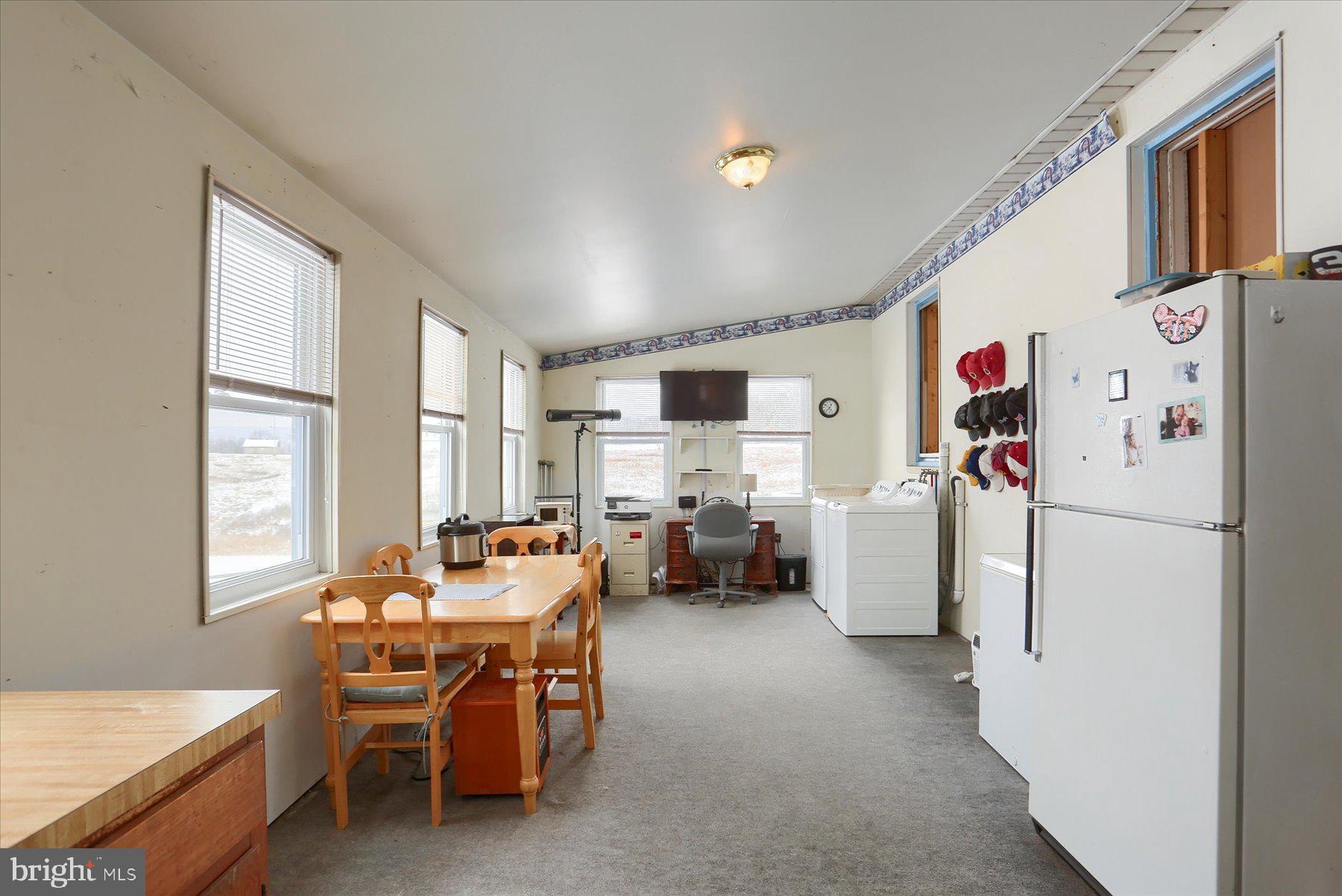 170 Oakhill Road Carlisle, PA 17015 - Photo 17 of 33 Gallery Image 17