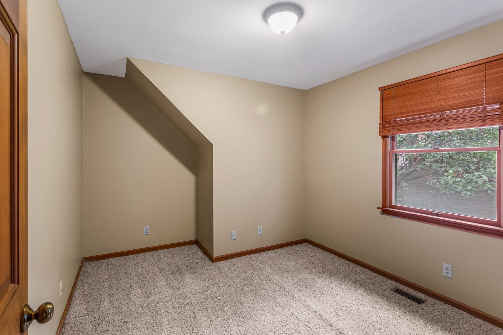 2104 Doubletree Lane Champaign, IL 61822 - Photo 40 of 47