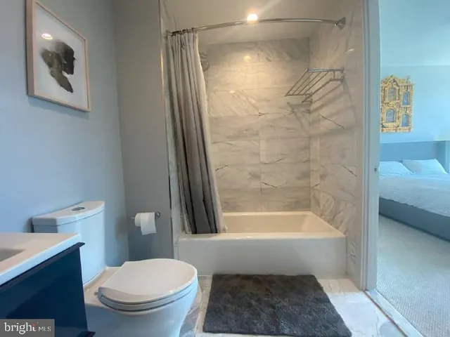 $2,999 | 45 Sutton Square Southwest, Unit 1111, Washington, DC 20024