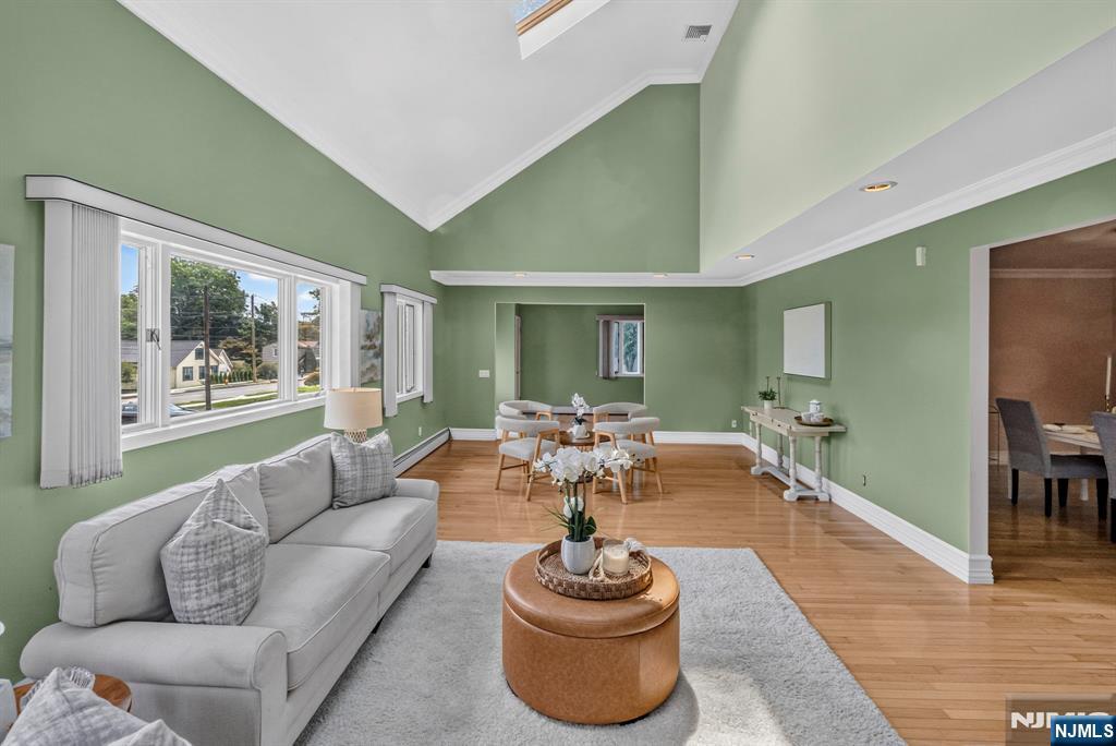 163 Oldham Road Wayne, NJ 07470 - Photo 10 of 50 Gallery Image 10