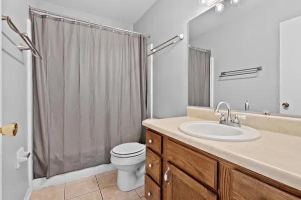 $120,000 | 726 Garland Circle, Unit A, Kalamazoo, MI 49008