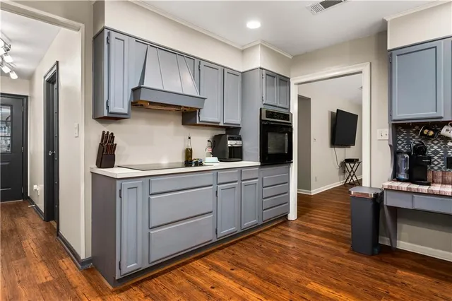 $323,000 | 255 Mosby Drive, Pineville, LA 71360