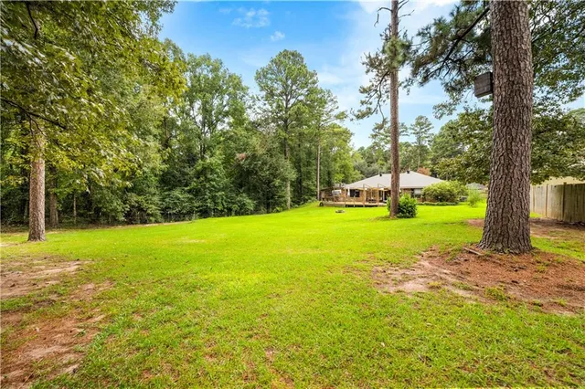 $323,000 | 255 Mosby Drive, Pineville, LA 71360