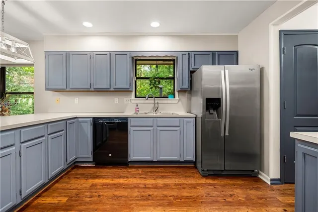 $323,000 | 255 Mosby Drive, Pineville, LA 71360