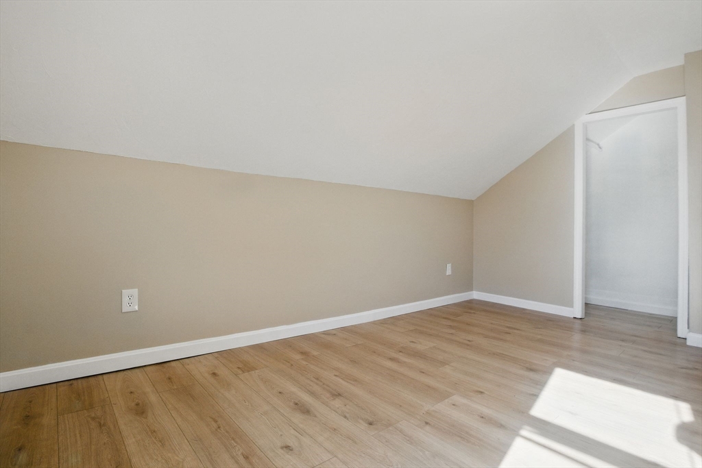 19 Myrtle Avenue Webster, MA 01570 - Photo 34 of 41