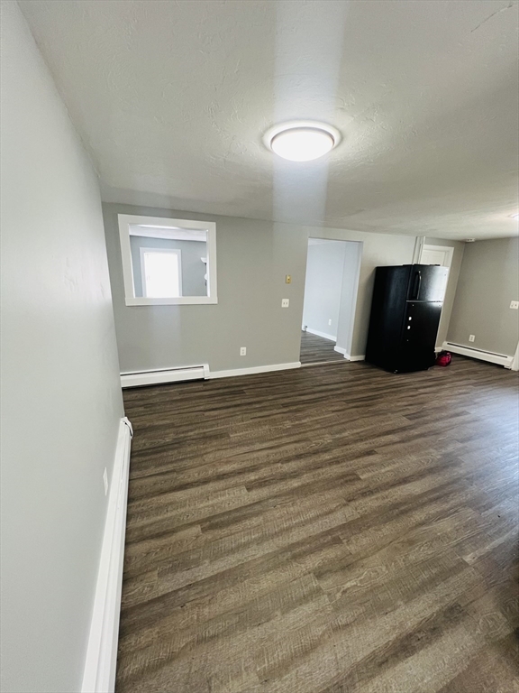 19 Myrtle Avenue Webster, MA 01570 - Photo 5 of 41