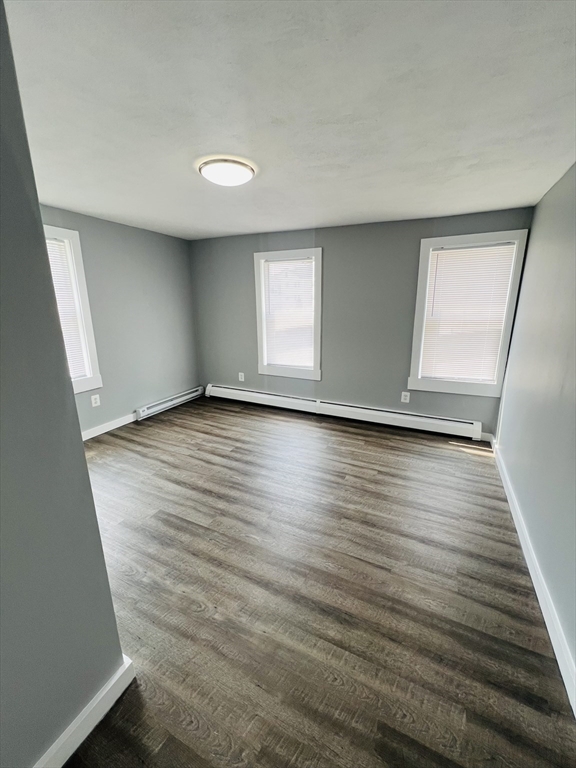 19 Myrtle Avenue Webster, MA 01570 - Photo 10 of 41