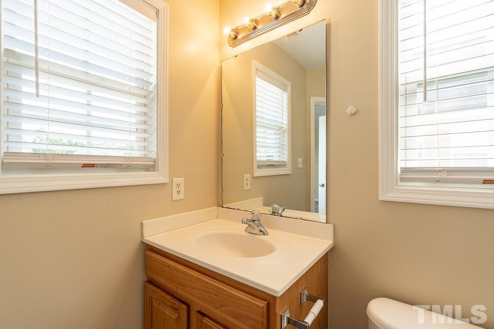 5816 Wynmore Road Raleigh, NC 27610 - Photo 22 of 30