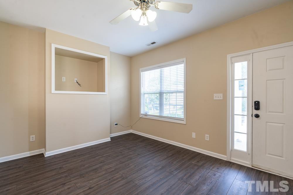 5816 Wynmore Road Raleigh, NC 27610 - Photo 4 of 30