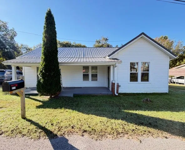 $189,000 | 217 Blanton Street, Decherd, TN 37324