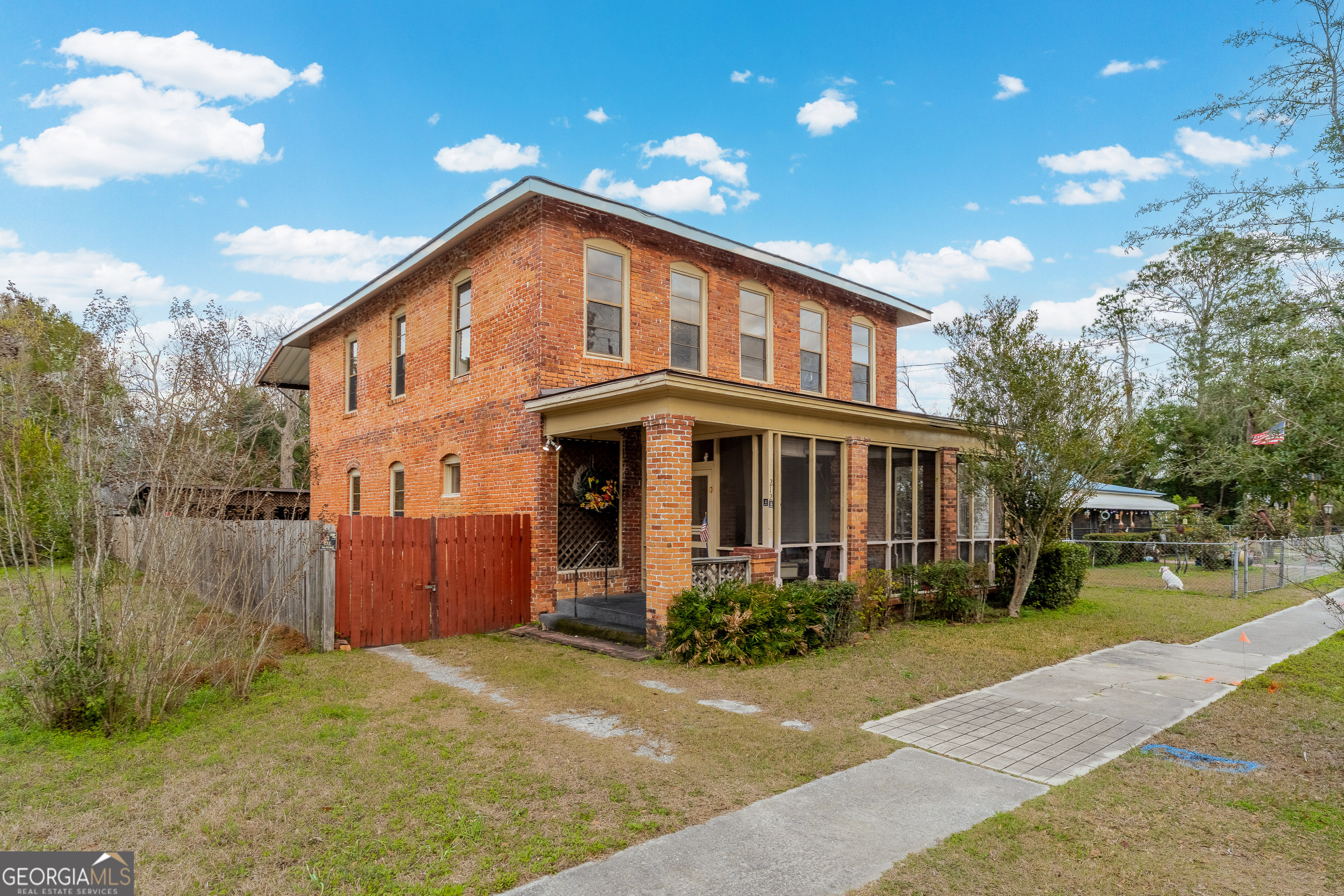 212 Butler Street Waycross, GA 31501 - Photo 1 of 38
