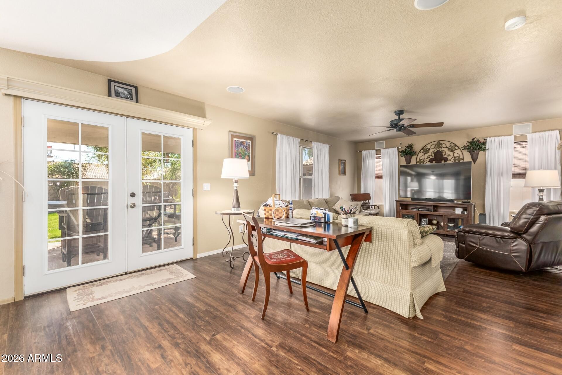 1495 East Cheyenne Street Gilbert, AZ 85296 - Photo 10 of 33 10 - Cheyenne