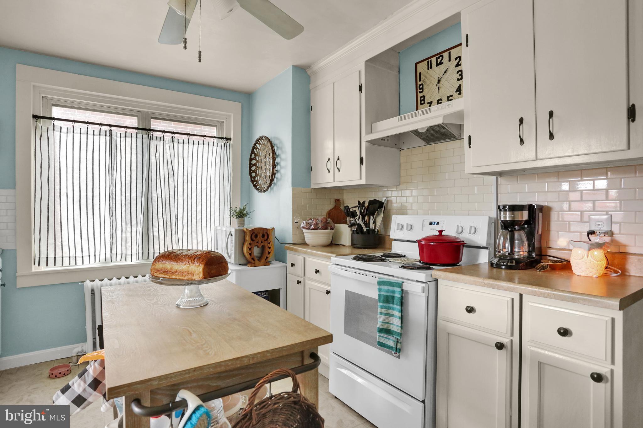 2406 Spring Street Reading, PA 19609 - Photo 8 of 21 Gallery Image 8