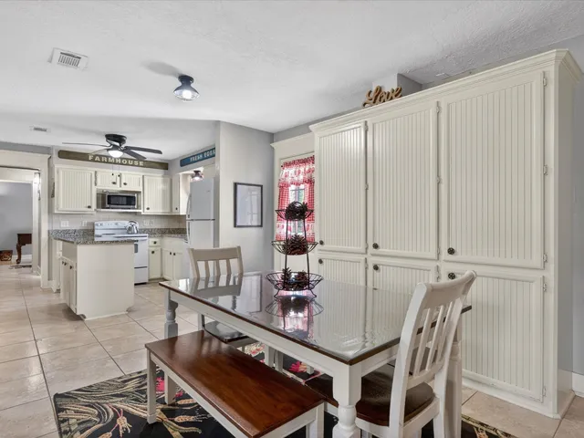 $399,500 | 10277 Champion Forest Loop, Conroe, TX 77303