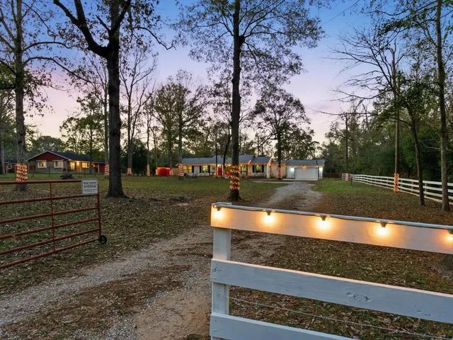 $399,500 | 10277 Champion Forest Loop, Conroe, TX 77303