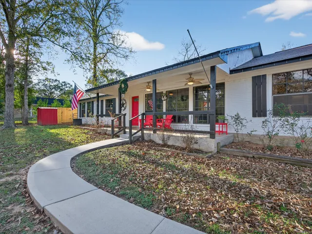 $399,500 | 10277 Champion Forest Loop, Conroe, TX 77303