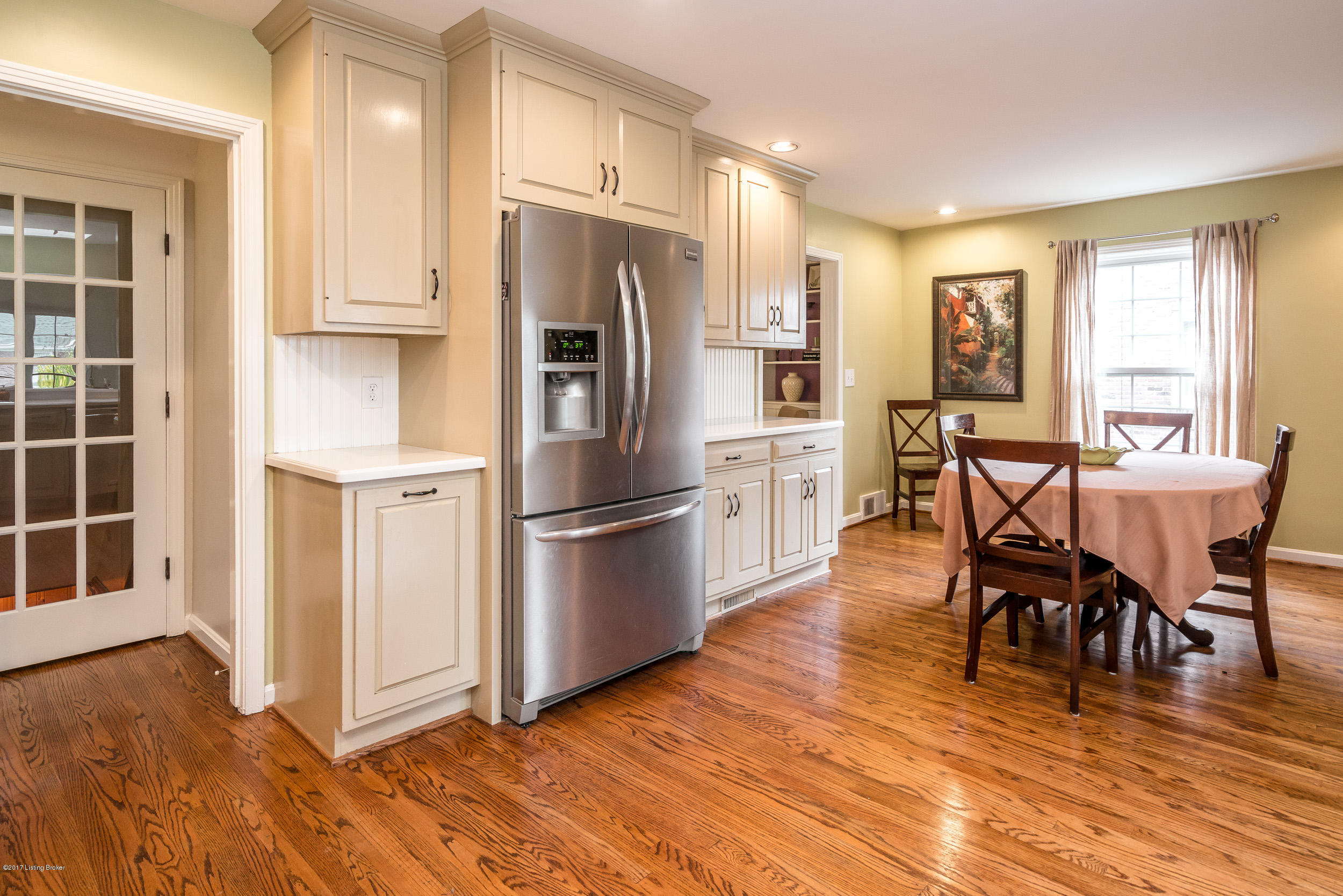 8 Kitchen