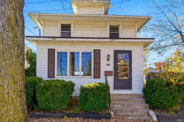 $179,900 | 2315 California Avenue, Fort Wayne, IN 46805