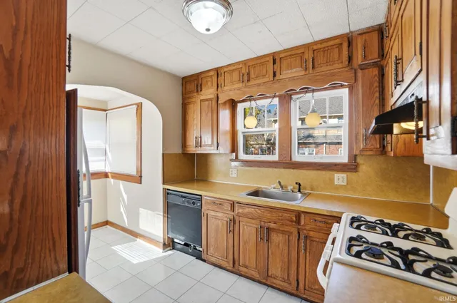 $169,000 | 2315 California Avenue, Fort Wayne, IN 46805