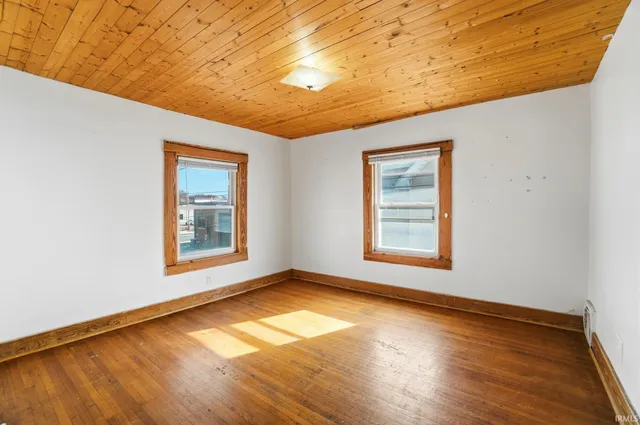 $169,000 | 2315 California Avenue, Fort Wayne, IN 46805